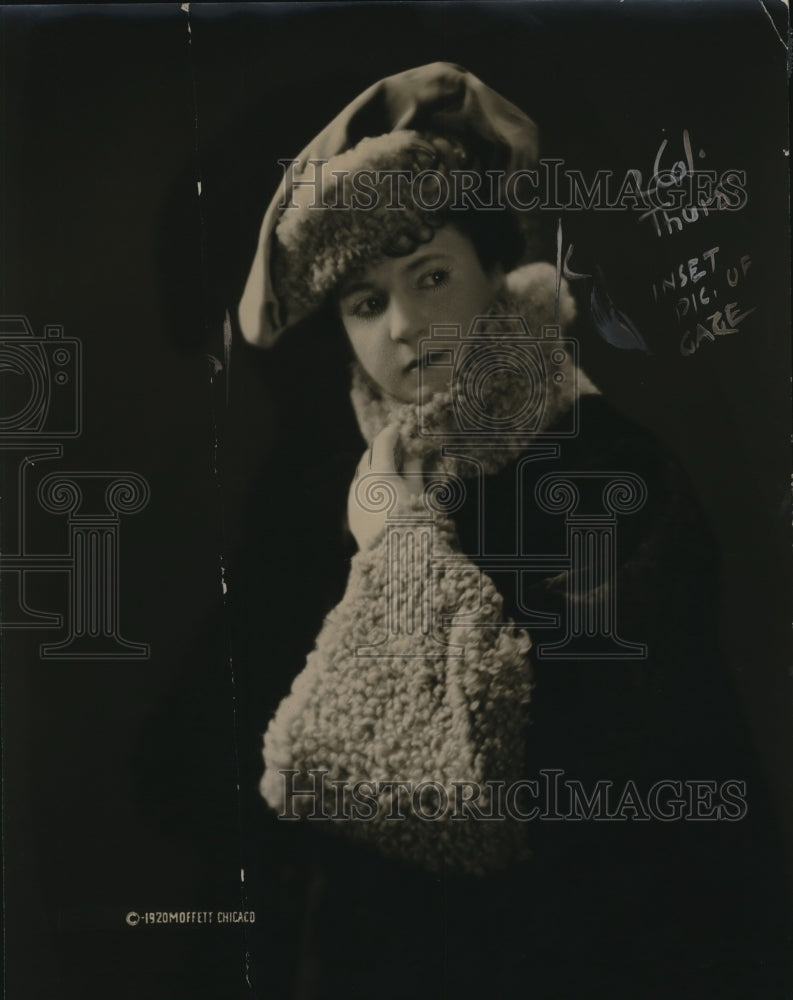 Load image into Gallery viewer, 1920 Press Photo Mrs Edward A Leight of Chicago
