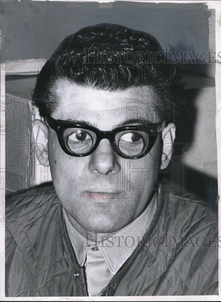 1957 Press Photo Bowler Of The Week Tony Fabec