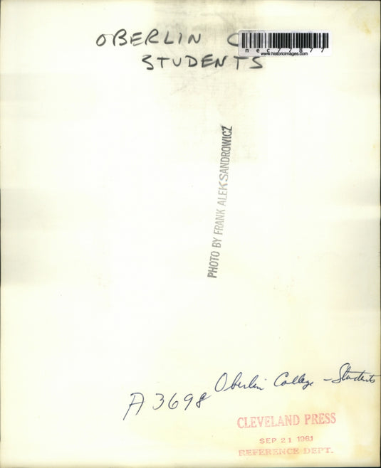 1961 Press Photo Oberlin College Students - nec77877