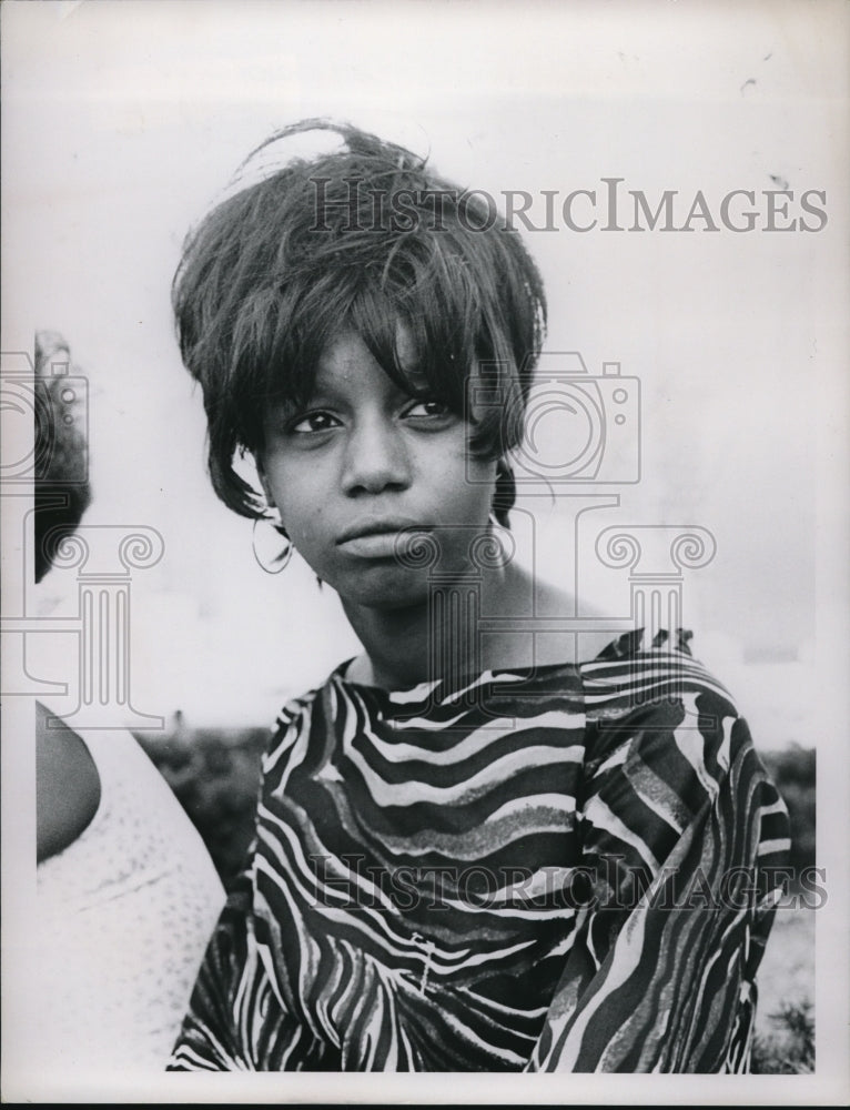 Press Photo Adrienne Morrison