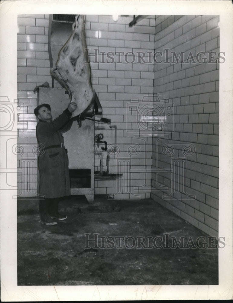 1942 Press Photo Black Market Gertenslager Packing Co