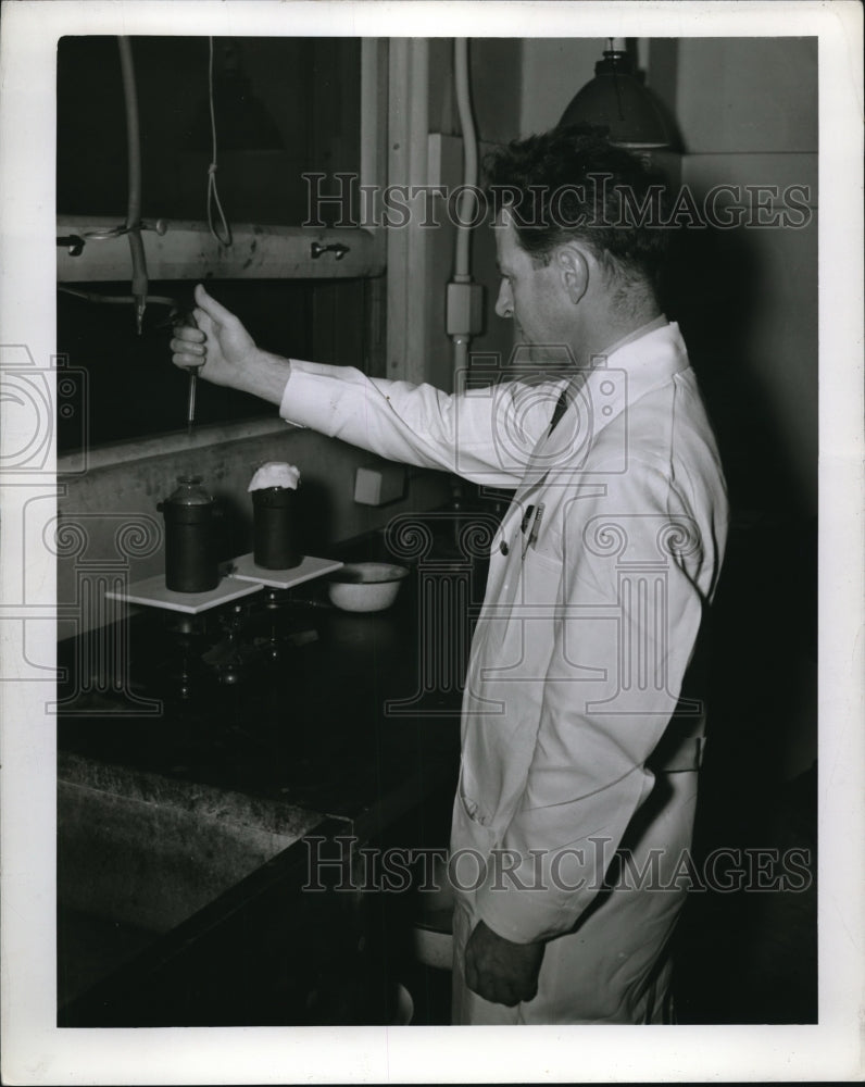 1941 Press Photo Dr. Jas W. Mull, MacDonald House
