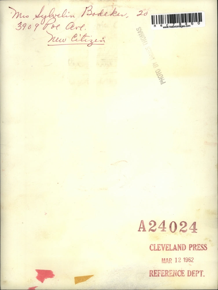 1962 Press Photo Mrs. Sylvelin Bodeker, 20 of 3909 Poe Ave.