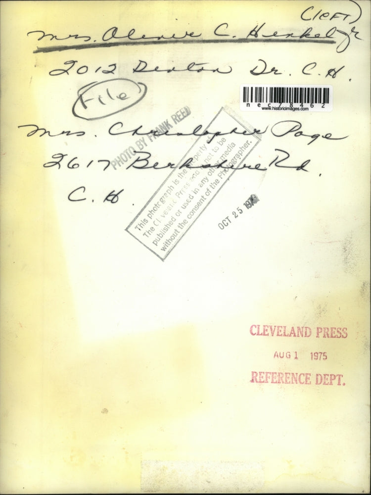 1975 Press Photo Mrs. Alexis C. Henkel Jr. and Mrs Christopher Page