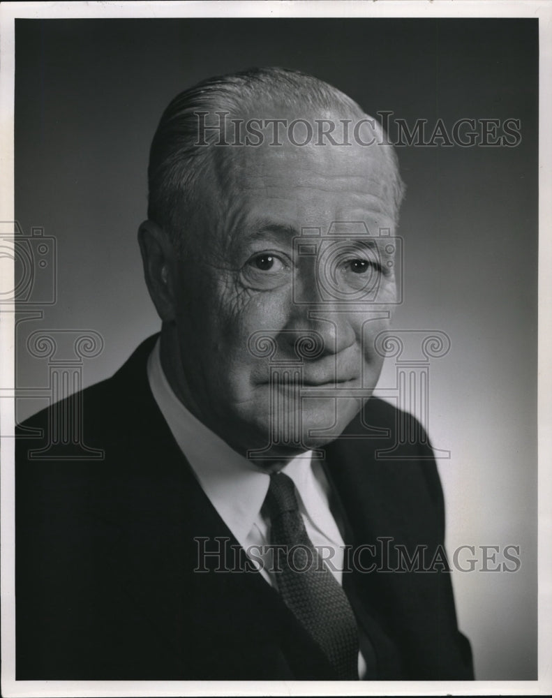 Load image into Gallery viewer, 1960 Press Photo William Feather
