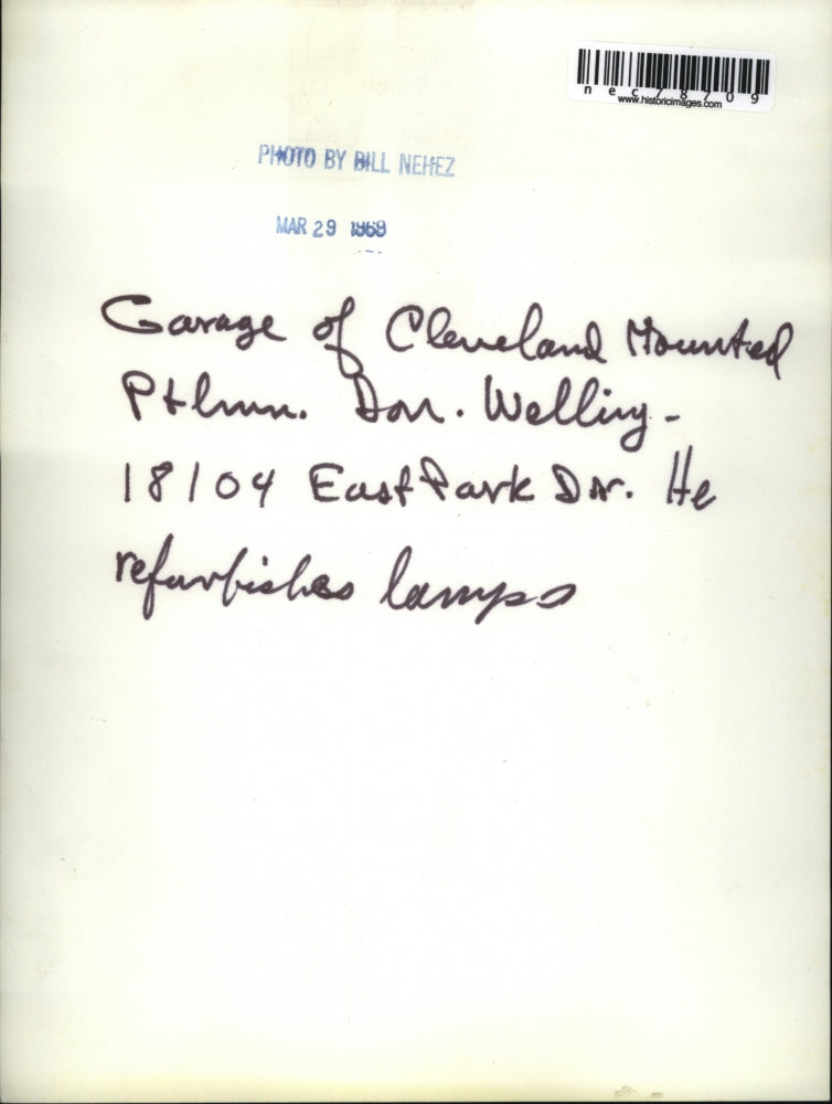 1969 Press Photo Different lamp at the Garage of Cleveland .