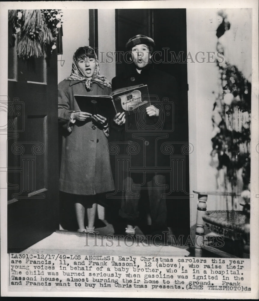1949 Press Photo Early Christmas carolers Francis and Frank Tassoni