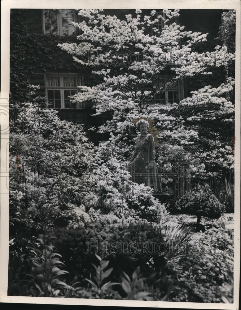 1949 Press Photo Mrs Herman Vail of Bratenohl