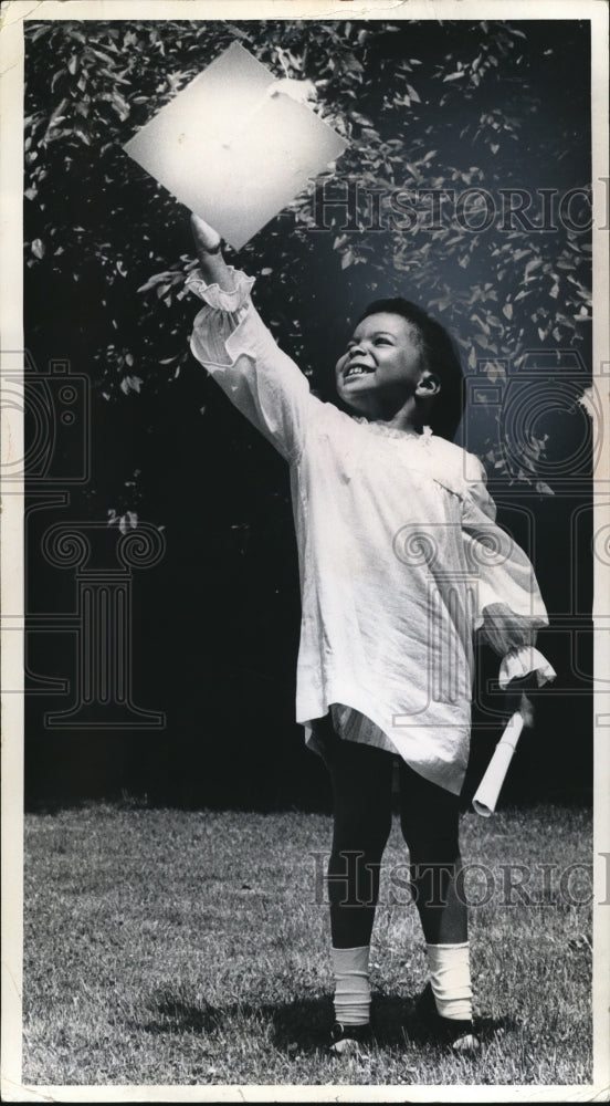 1943 Press Photo Robyn Kelley, Diocesan Head Start program grad