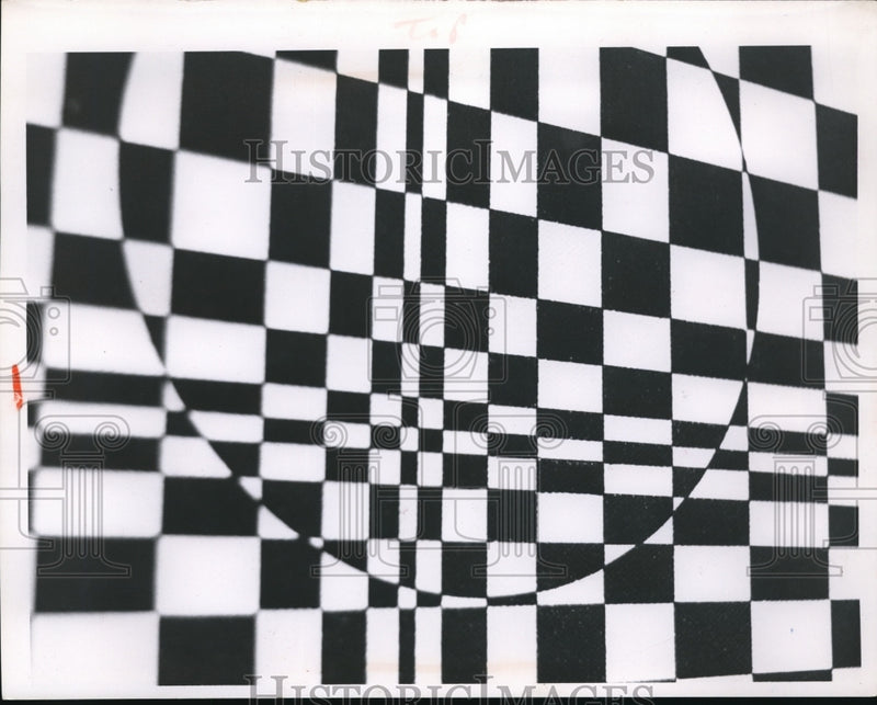 Load image into Gallery viewer, 1967 Press Photo Art rectangles &amp; circles by Frederick Davenport
