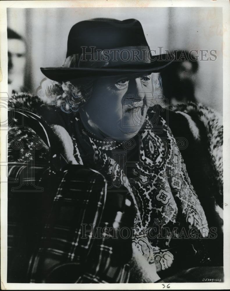 1954 Press Photo Margaret Rutherford in VIPS