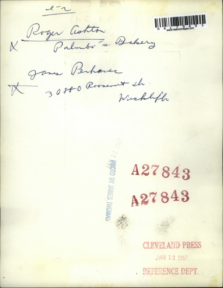 1967 Press Photo Roger Ashton and James Perhavec