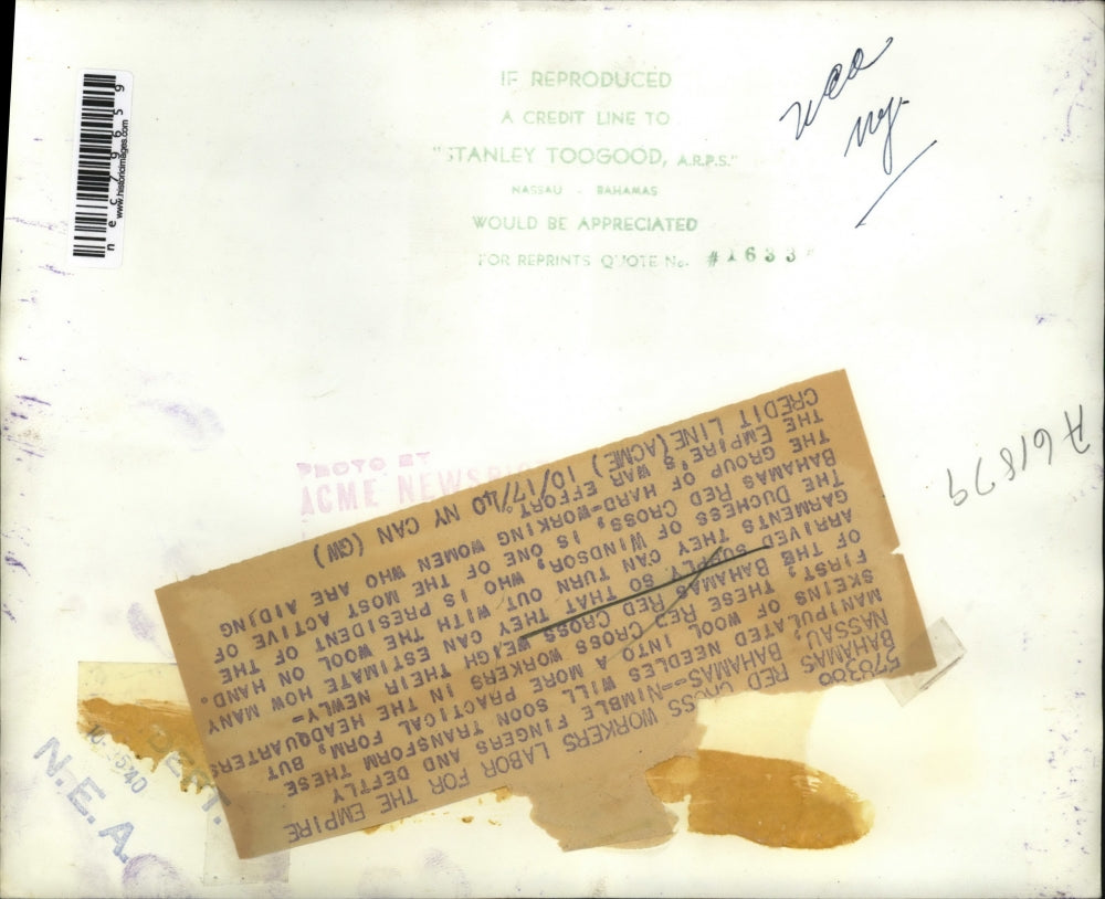 1940 Press Photo Bahamas Red Cross Workers labor for the empire in Nassau