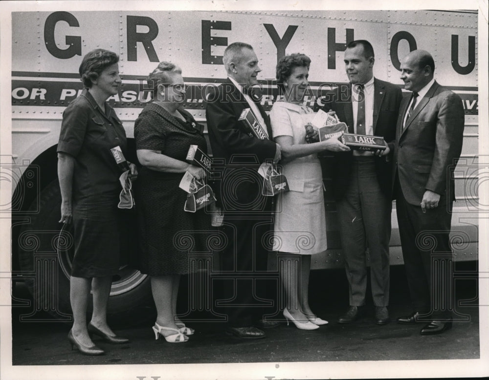 1966 Press Photo TJ Slater George Deres Ms Jim Plimam Fred Smith Frank Collister- Historic Images