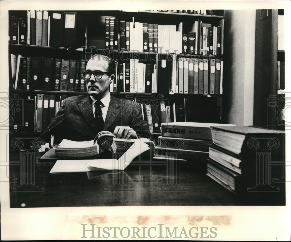 1962 Press Photo Norman Jensen an American lawyer who speaks Japanese