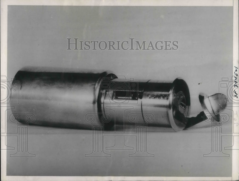 Load image into Gallery viewer, 1936 Press Photo Convict invents non-pickable lock
