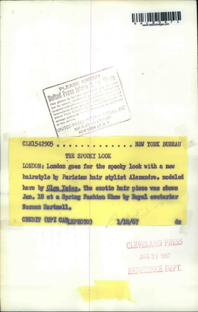 1967 Press Photo London Ilga Yates modewls hairstyle by Alexandre of Paris