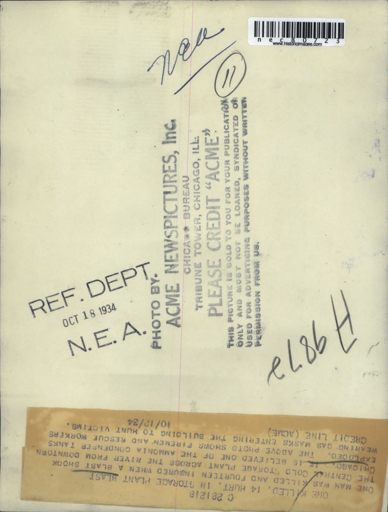 1934 Press Photo Firemen and Rescue workers in Central Cold Storage Plant.