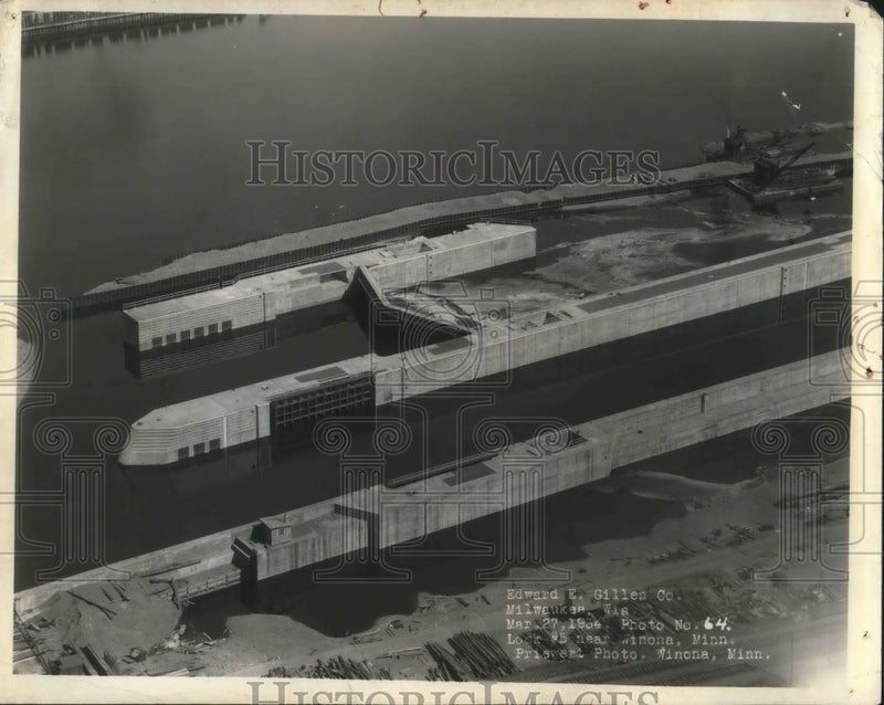 Load image into Gallery viewer, 1934 Press Photo Air view of channel dams on Mississippi river
