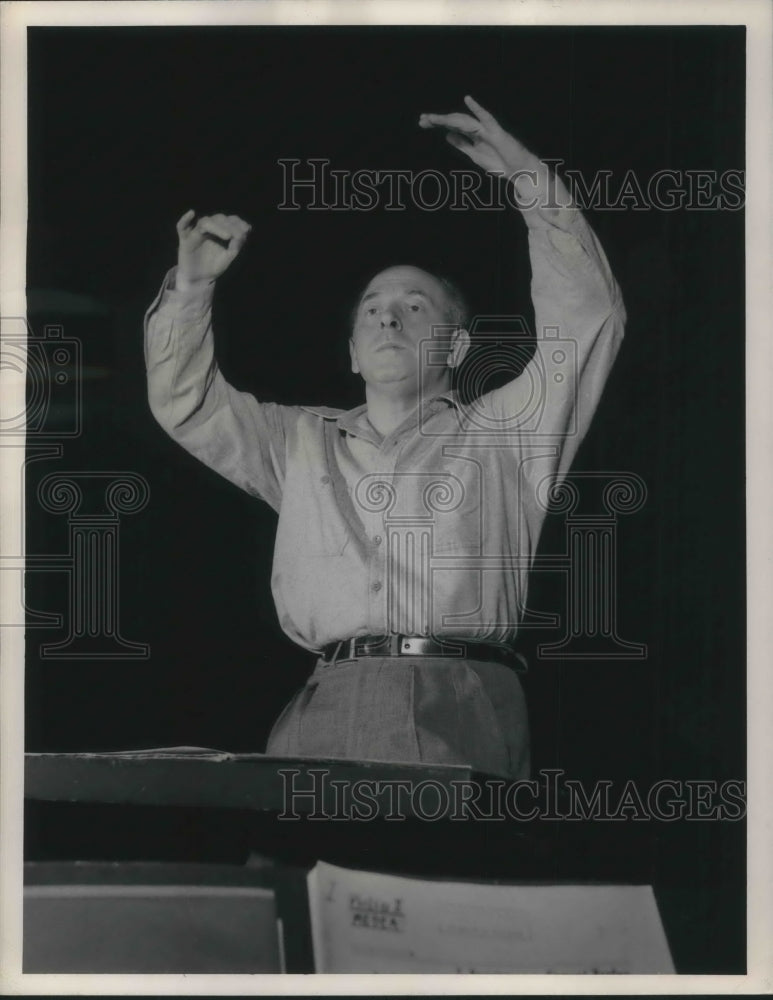 1948 Press Photo Eugene Ormandy conductor of Philadelphia Orchestra