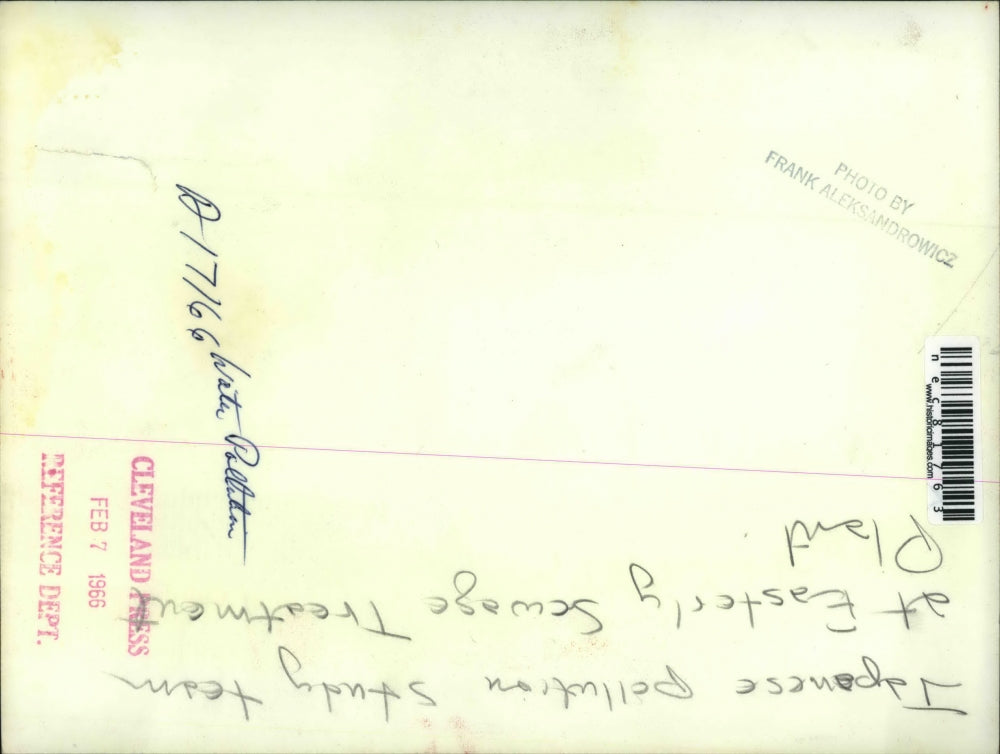 1966 Press Photo Pollution study team at Easterly Sewage plant