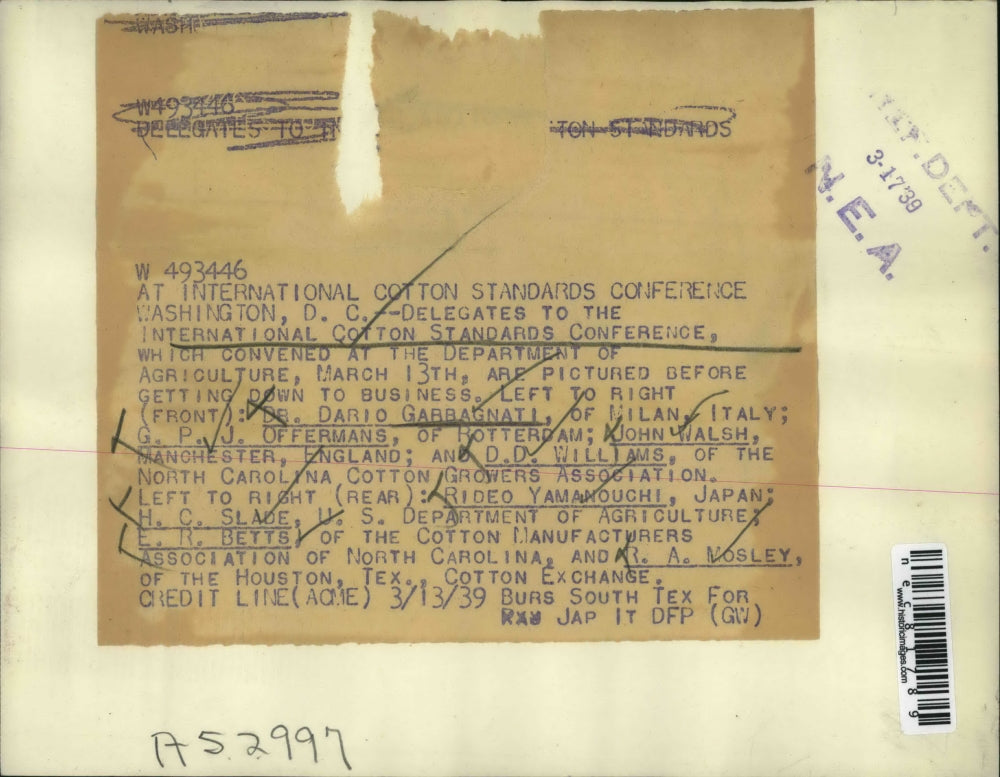 1939 Press Photo men at the International Cotton Standards Conference in D.C.