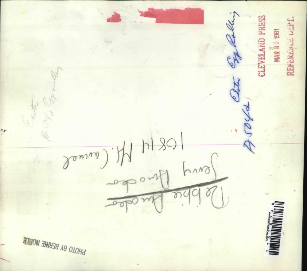 1961 Press Photo Debbie and Jerry Aurodeo are Easter egg rolling.