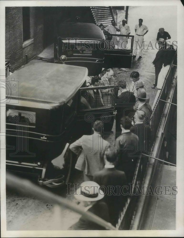 1932 Press Photo Accident in Los Angeles aqueduct