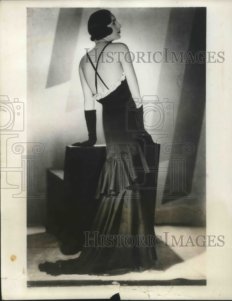 1931 Press Photo Winter formalwear