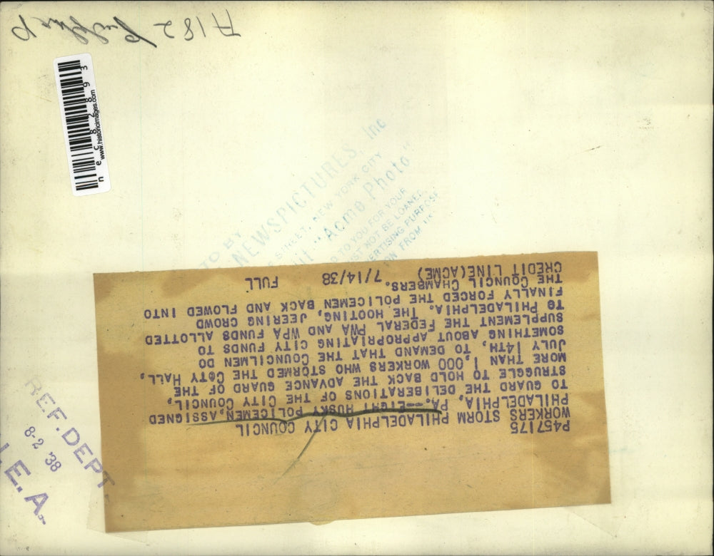 1938 Press Photo Eight Policemen Attempt to Guard City Councel in Philadelphia