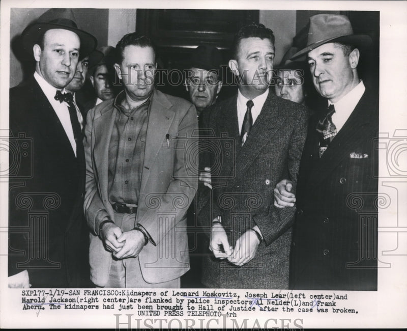 Load image into Gallery viewer, Press Photo Leonard Moskovitz Joseph Lear and Harold Jackson caught by police
