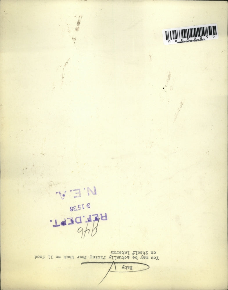 1938 Press Photo Baby Being Throw in the Air