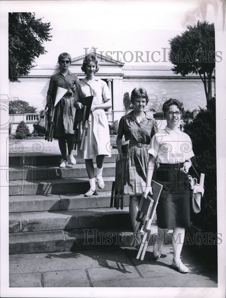 Load image into Gallery viewer, 1961 Press Photo Alice Kapka, Joan Zolenski, Margaret Kapka, Susan Orlie
