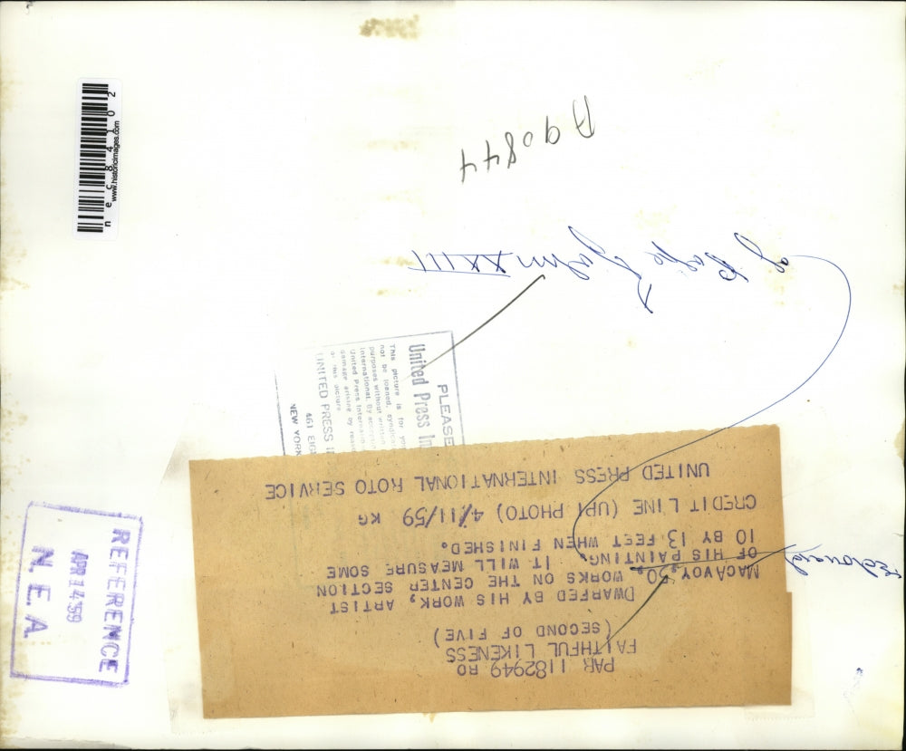 1959 Press Photo Edward MacAvoy works on center section of 10x13 feet painting