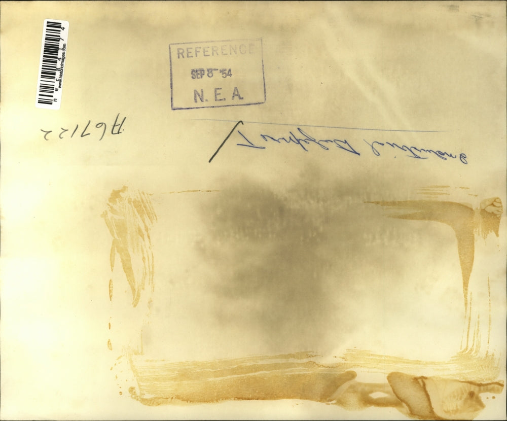 1954 Press Photo Group of men on stretcher carrier