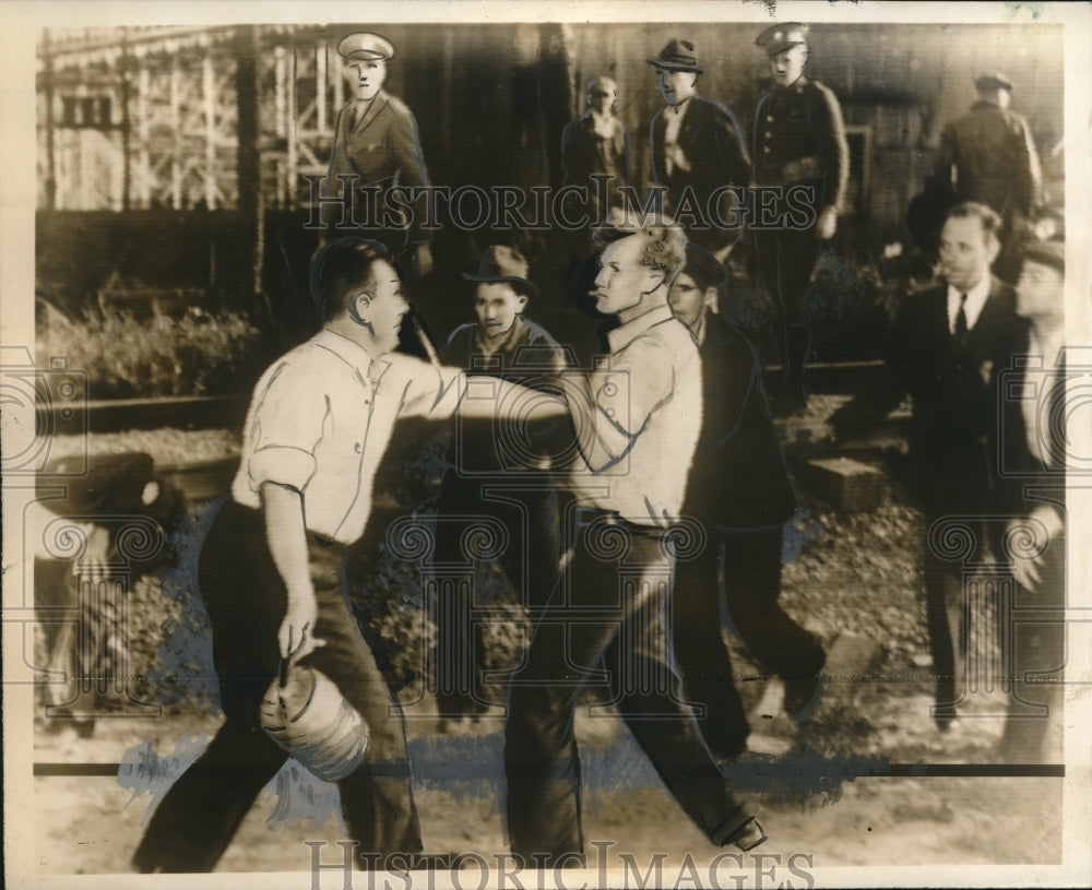 1939 Press Photo Harlan Key & others at a coal mining dispute