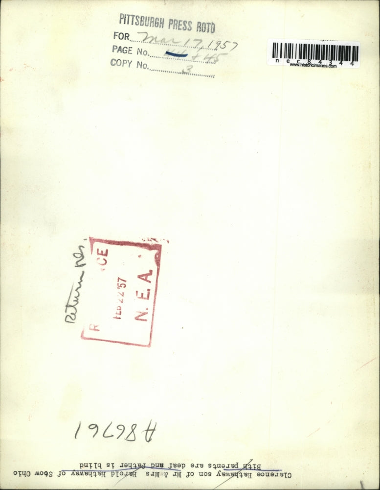 1957 Press Photo Clarence Hathaway of Stow Ohio & his pet dog