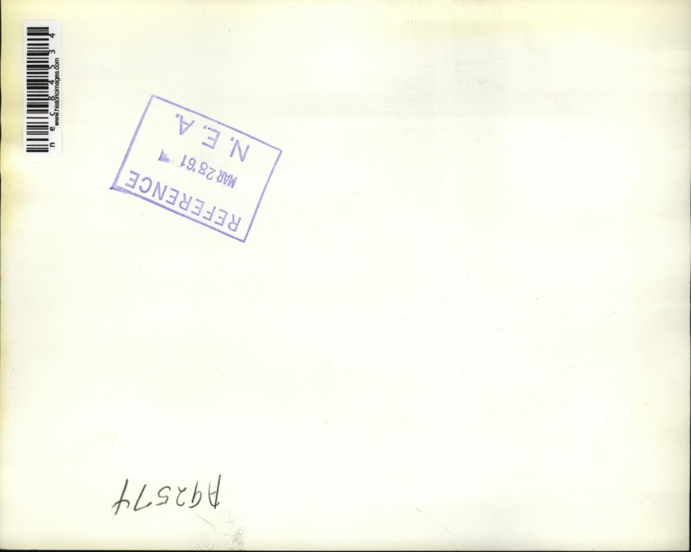 1961 Press Photo Capt. Gerald McGovern Explains Nuclear Generator