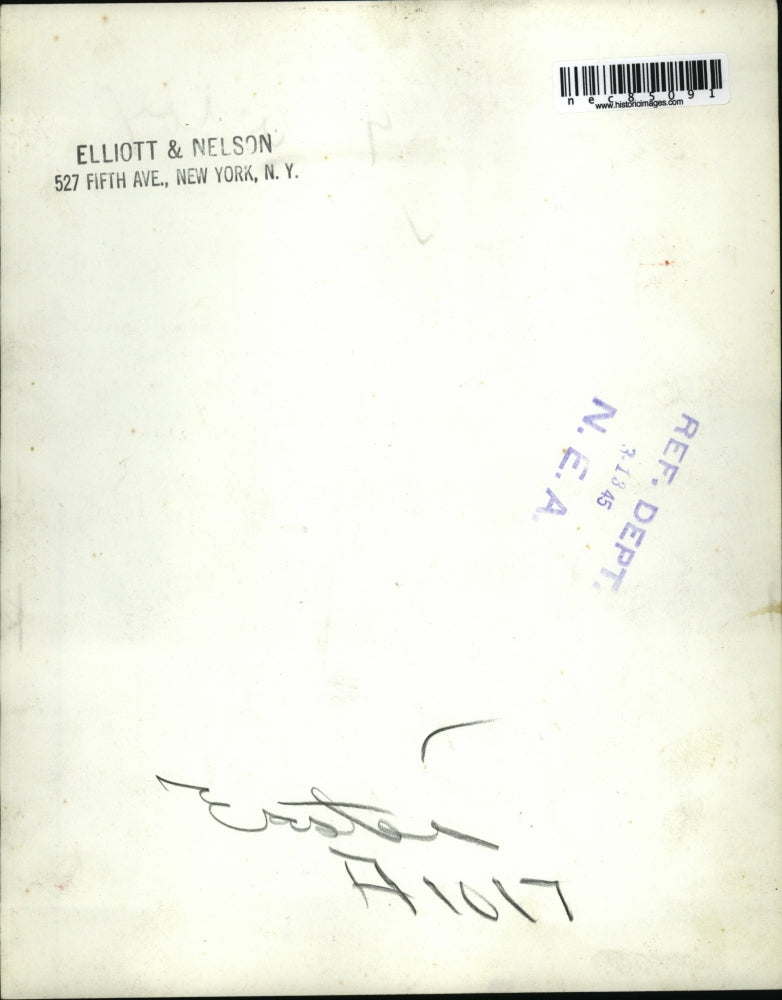 1945 Press Photo Table setting for dining utensils