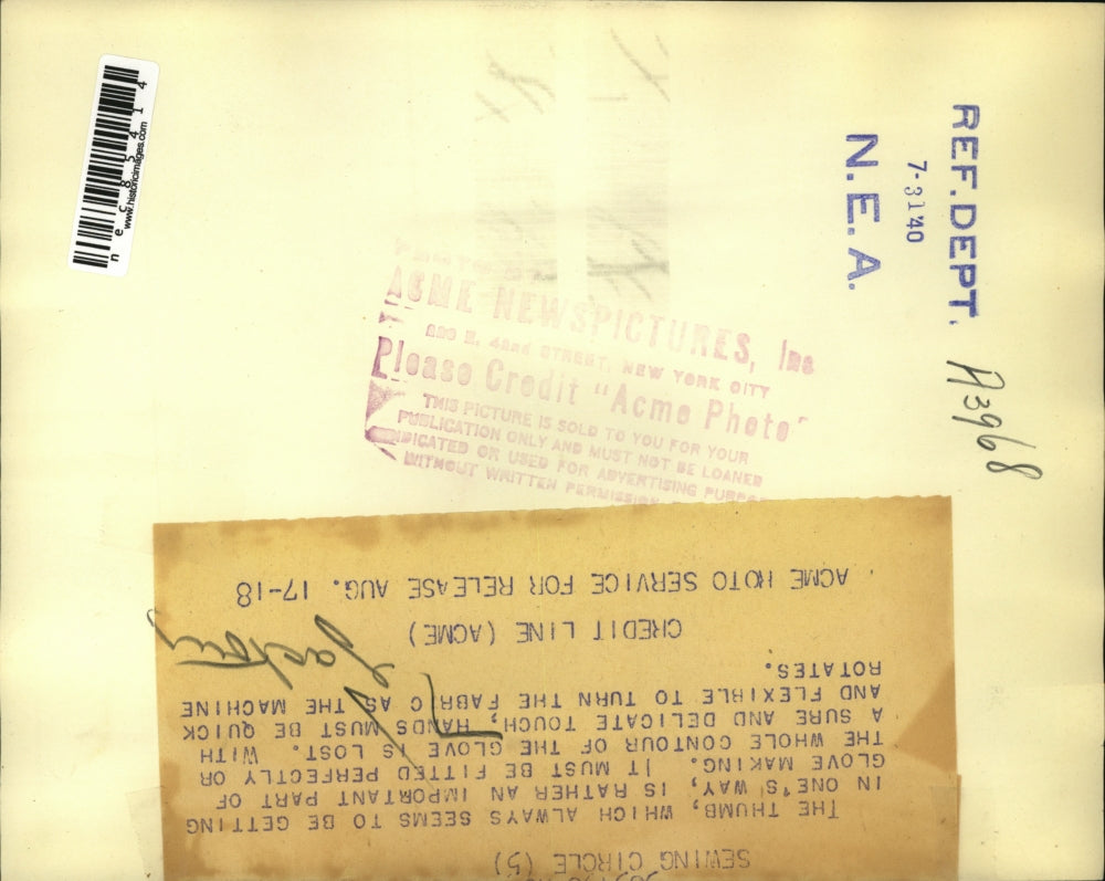 1940 Press Photo Sewing Circle