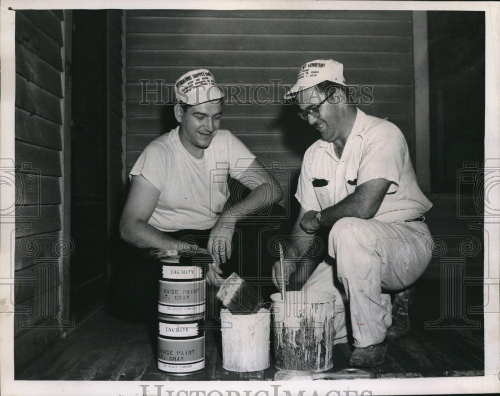 1951 Press Photo Milton Serlin, Karl Likover painting a bldg. in Cleveland