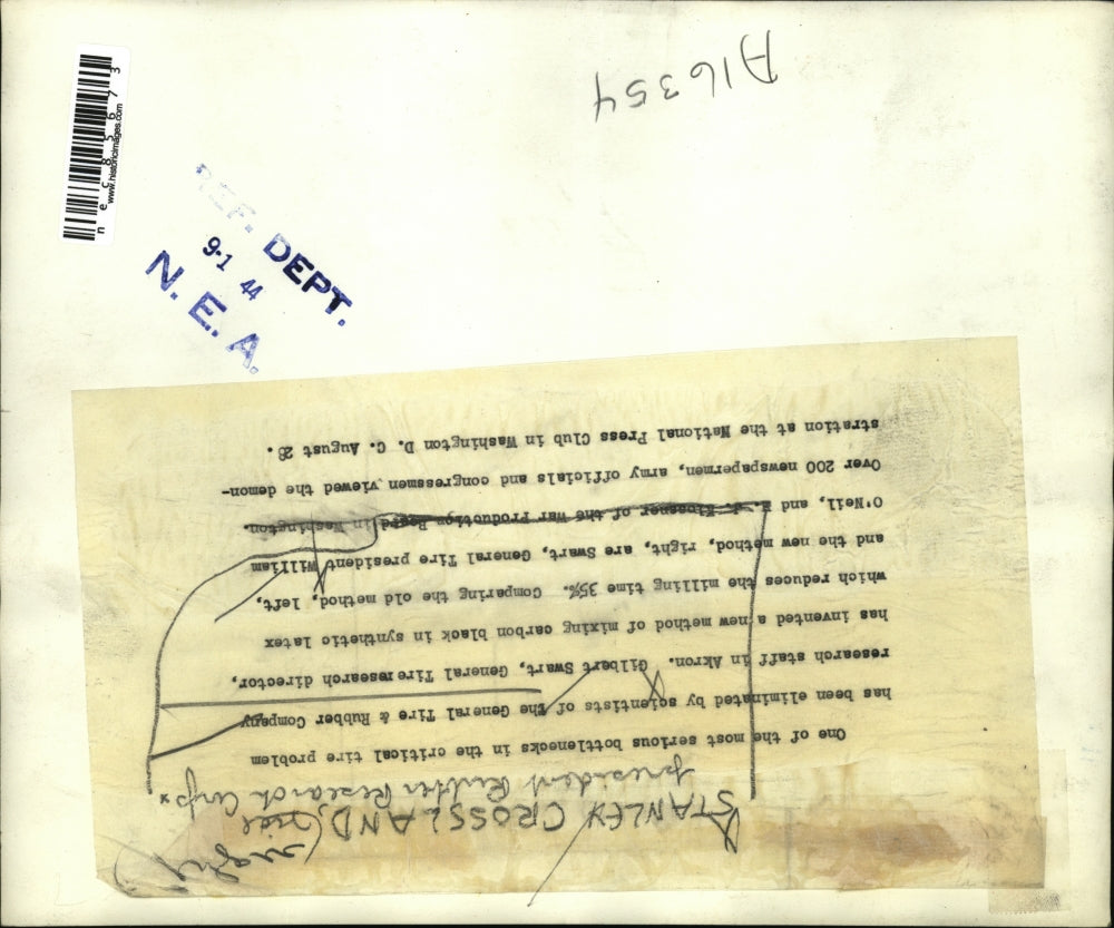 1944 Press Photo Akron Ohio General Tire and Rubber Company