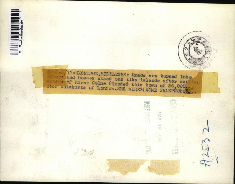 1947 Press Photo Air view of Oxbridge Middlesex England floodwaters in town