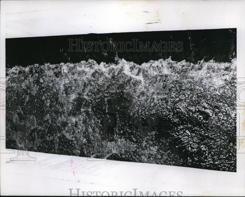 Load image into Gallery viewer, 1970 Press Photo The Crown Filtration Plant added chemicals to the water
