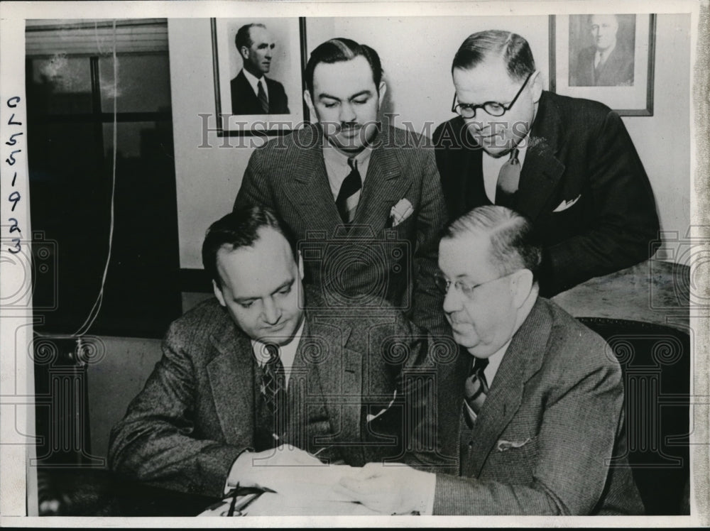 1940 Press Photo John Rodge conference regarding corruption in Michigan