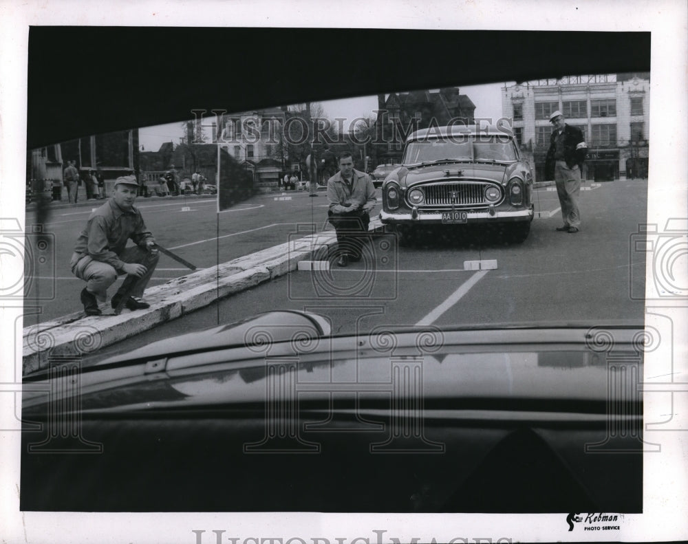 1957 Press Photo Drivers tested at safety check station- Historic Images