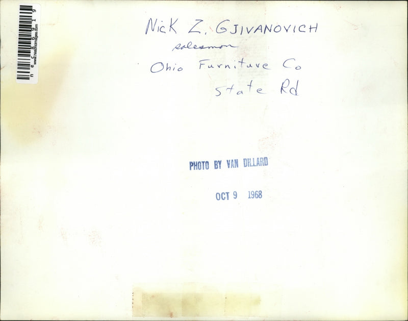 Load image into Gallery viewer, 1968 Press Photo Nick Z Gjivanovich, salesman
