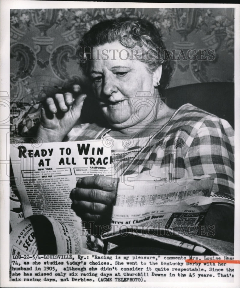 Load image into Gallery viewer, 1950 Press Photo Louisville KY Mrs Louise Hess with horse racing forms

