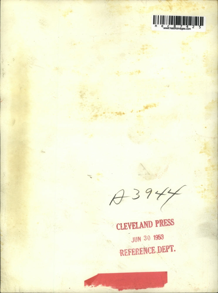 1953 Press Photo San Angelo Texas Tom Jackson, Red Burch round up cattle at Mayfield ranch