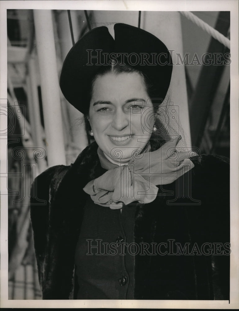 1941 Press Photo Mrs Argentina Schrader wife of US Naval Cmdr in Berlin